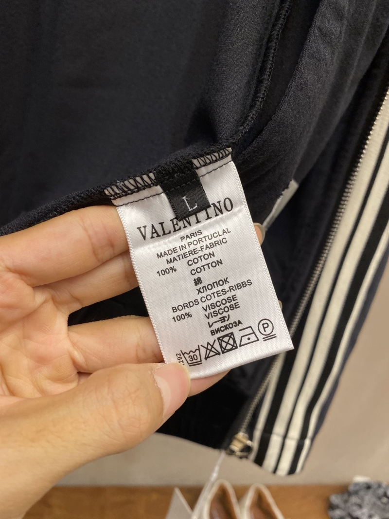 Va1e*ntin0 outwear